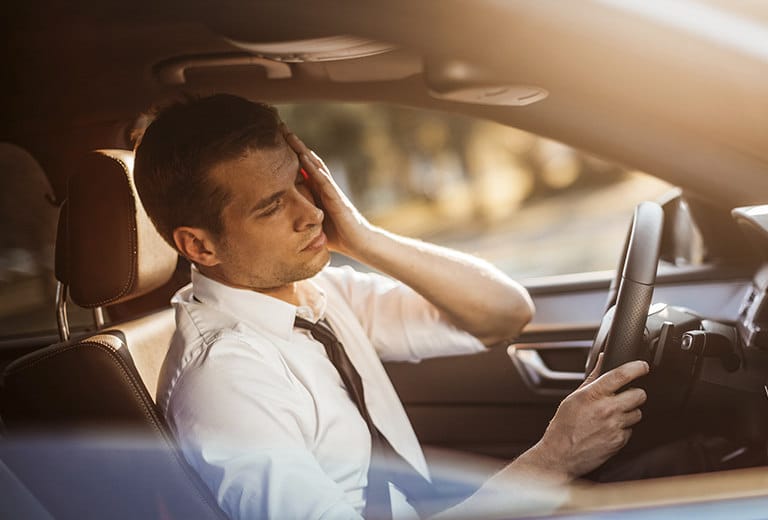 Influencia de la cefalea y las neuralgias craneofaciales al volante
