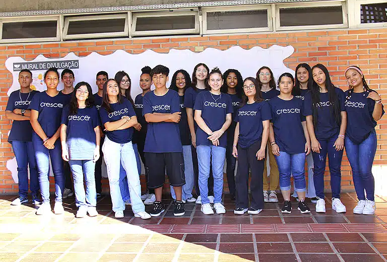 Instituto Crescer prepara a jóvenes para su incorporación laboral en Brasil