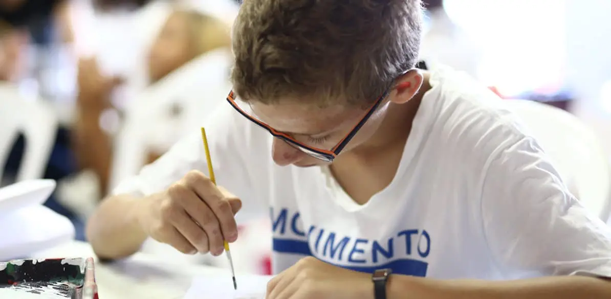 Healthy eating habits for 2,000 children living at risk of exclusion Movimento Pró-Criança works to offer children, adolescents and young people a healthy diet