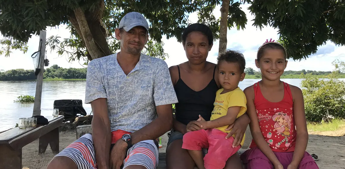 Acaia Pantanal provides schooling for 60 children cut off by the rising waters of the Paraguay River