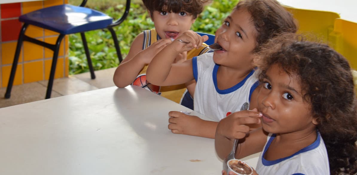 More than 600 children benefit from the work of the Centro de Recuperação e Educação Nutricional (CREN).