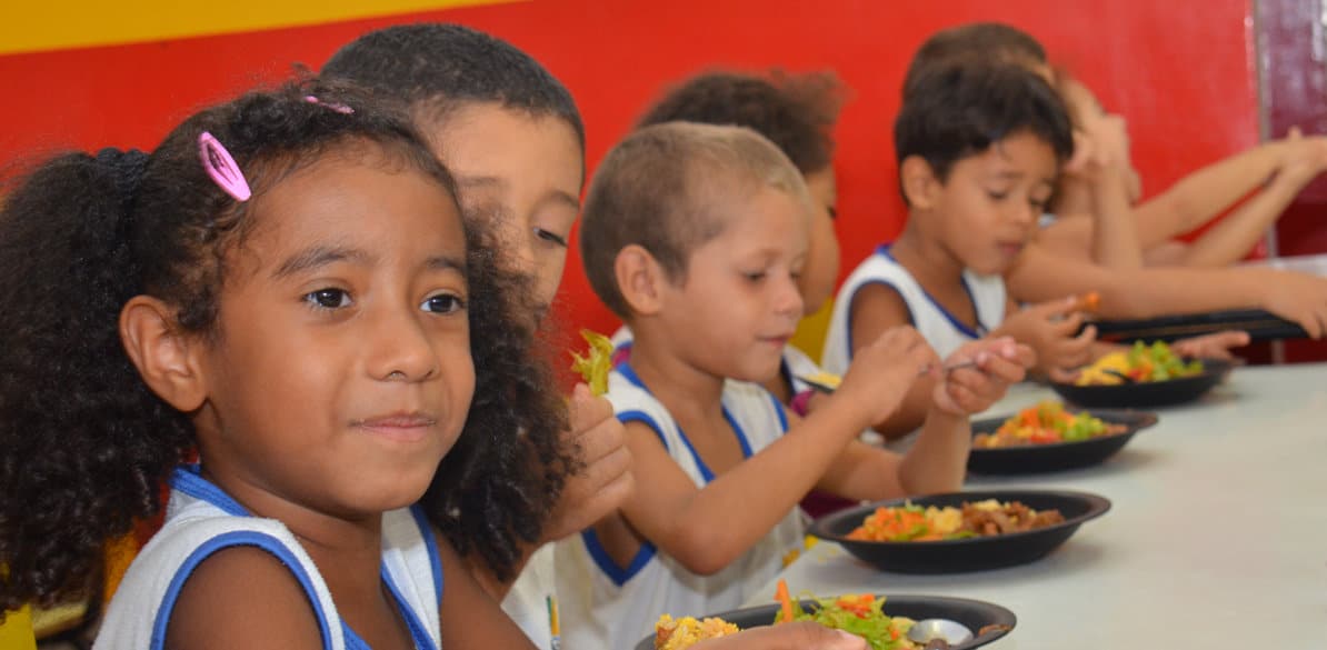 Centro de Recuperação e Educação Nutricional ofrece alimentación equilibrada a niños y niñas sin recursos