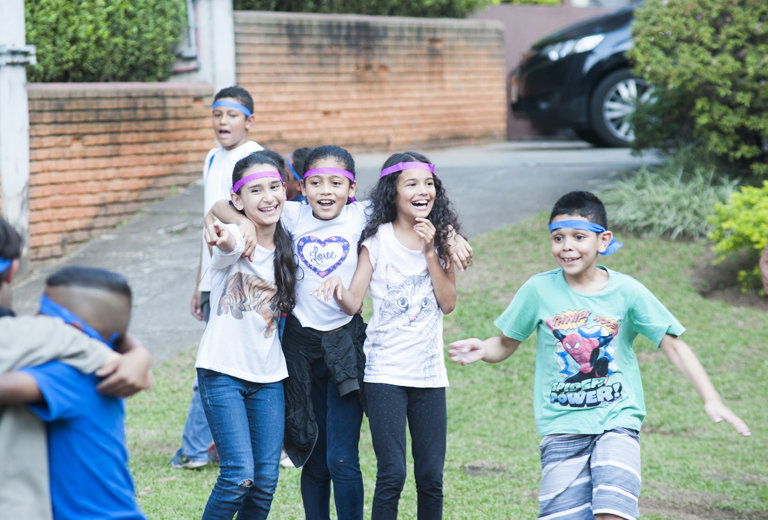 AMIS ofrece servicios de orientación psicosocial y educativa a niños y adolescentes