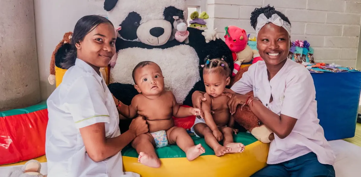 Breaking the cycle of poverty for teenage mothers in Colombia Fundación Juan Felipe Escobar Gómez