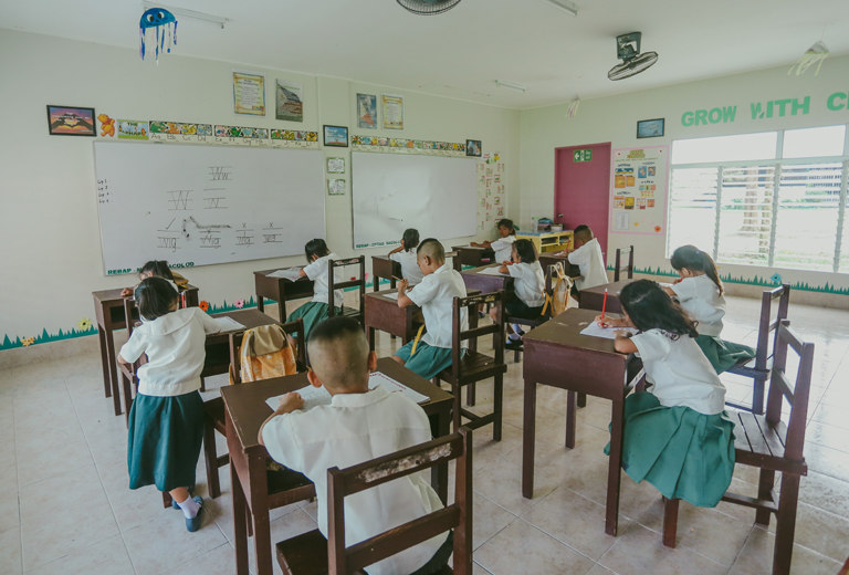 Kalipay fosters the most underprivileged children in the Philippines in its shelter-home