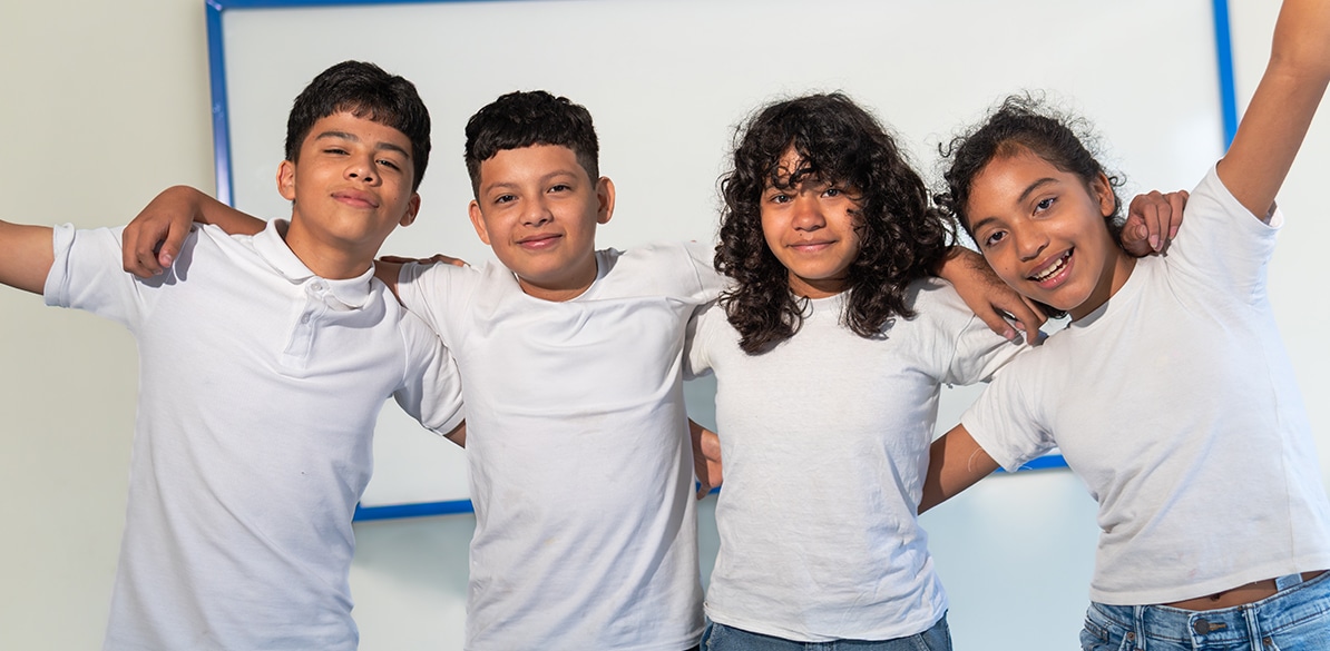 La Fundación K'rmel Juyup' ofrece educación integral a niños y jóvenes de Guatemala Menores y sus familias se benefician de la atención integral que proporciona La asociación Futuro Vivo