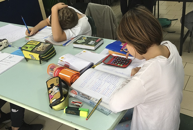 Passo dopo Passo… Insieme combate el abandono escolar de los preadolescentes en Italia