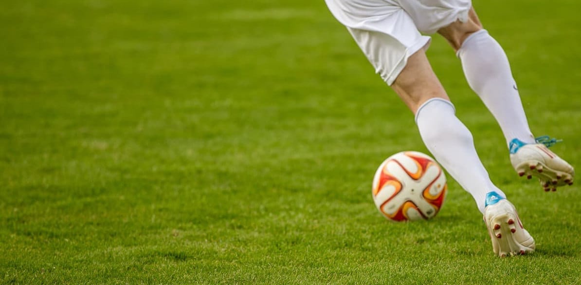 Fundación Real Madrid changes the lives of vulnerable minors through sports 130 young people and their families take part in this Social Sports School program