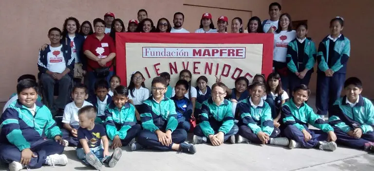 Transformando la niñez y juventud del valle de Chalco Educación para para menores en riesgo de excñusión gracias a Mano Amiga de Chalco