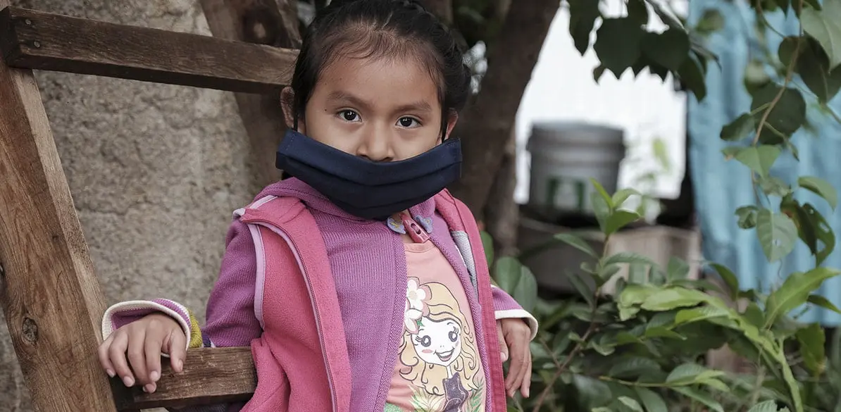 The program Acompañando a una Generación (Accompanying a Generation) works to transform the entire community Getting out of poverty in the Monte Albán community in Oaxaca