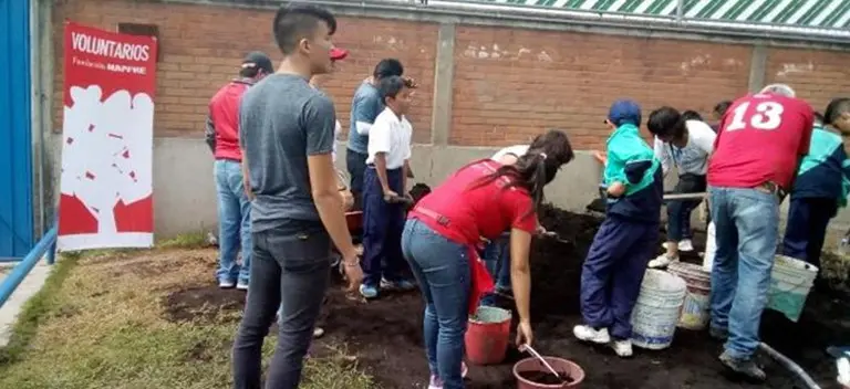 Transformando la niñez y juventud del valle de Chalco Educación para para menores en riesgo de excñusión gracias a Mano Amiga de Chalco
