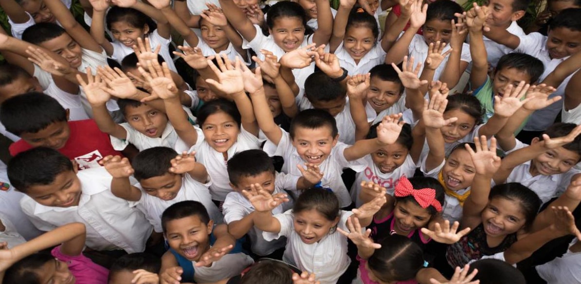 The Fundación Civil Hogar Luceros del Amanecer works to offer a future to the children of Camoapa, in Nicaragua.