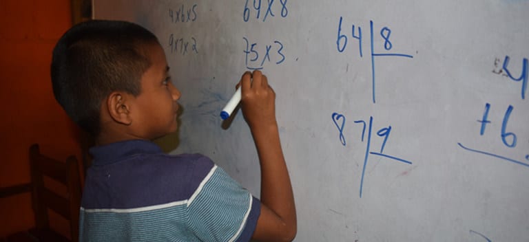 Luceros del Amanecer restores endangered childhood in Nicaragua Special protection for children in conditions of extreme social vulnerability