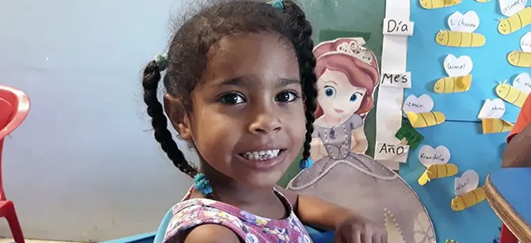 Educación para que 206 niños de la República Dominicana lleguen muy lejos Nuevos Caminos ofrece educación a los niños y niñas en riesgo de exclusión