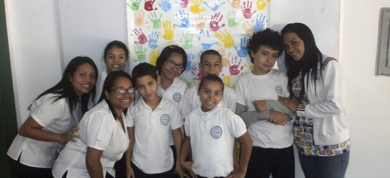 The students are assisted in the state of Miranda, Venezuela