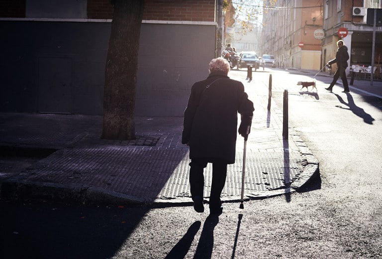 Contra la soledad, afecto y cariño