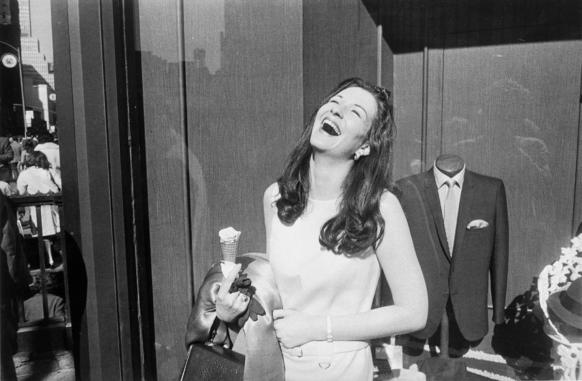 New York City © The Estate of Garry Winogrand, courtesy Fraenkel Gallery, San Francisco. © COLECCIONES Fundación MAPFRE