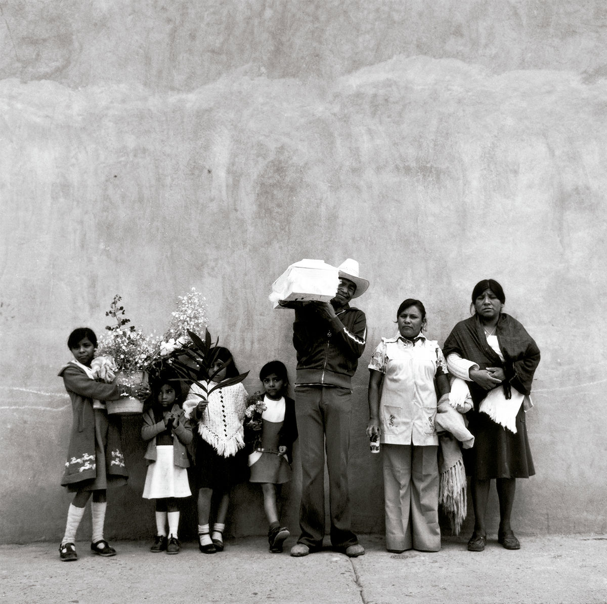 Cementerio de Dolores Hidalgo, Guanajuato, México © Graciela Iturbide, 2020 © Fundación MAPFRE COLLECTIONS