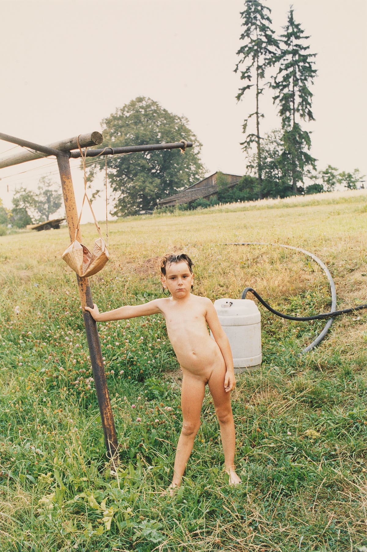 "untitled" 1994 / Naked © jitka hanzlová. © colecciones fundación MAPFRE