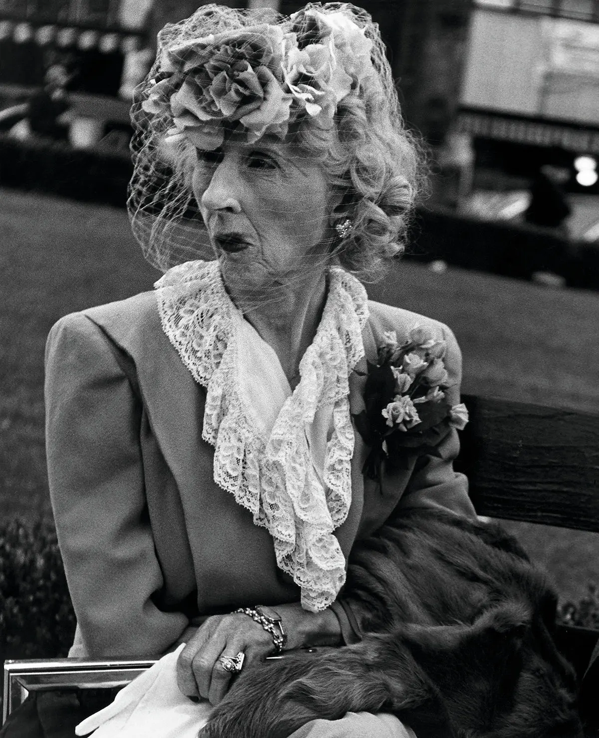 Woman with Veil, San Francisco © The Lisette Model Foundation Inc. © COLECCIONES Fundación MAPFRE