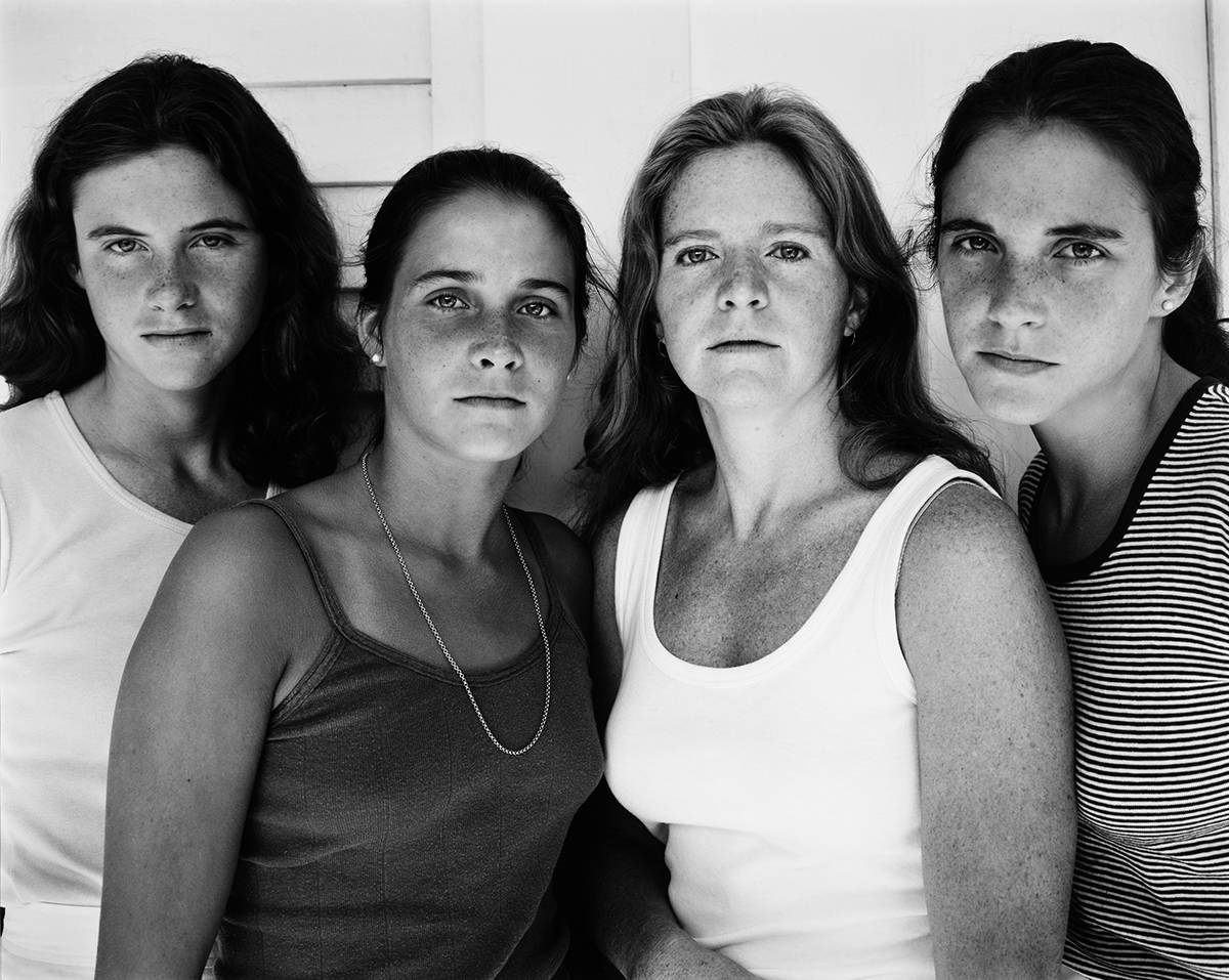 The Brown sisters, 1978 © Nicholas Nixon, courtesy Fraenkel Gallery, San Francisco and Pace/MacGill Gallery, New York © Fundación MAPFRE COLLECTIONS