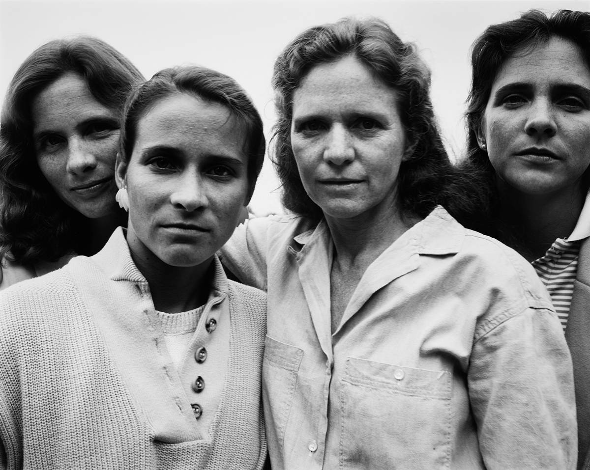 The Brown sisters, 1987 © Nicholas Nixon, courtesy Fraenkel Gallery, San Francisco and Pace/MacGill Gallery, New York. © COLECCIONES Fundación MAPFRE