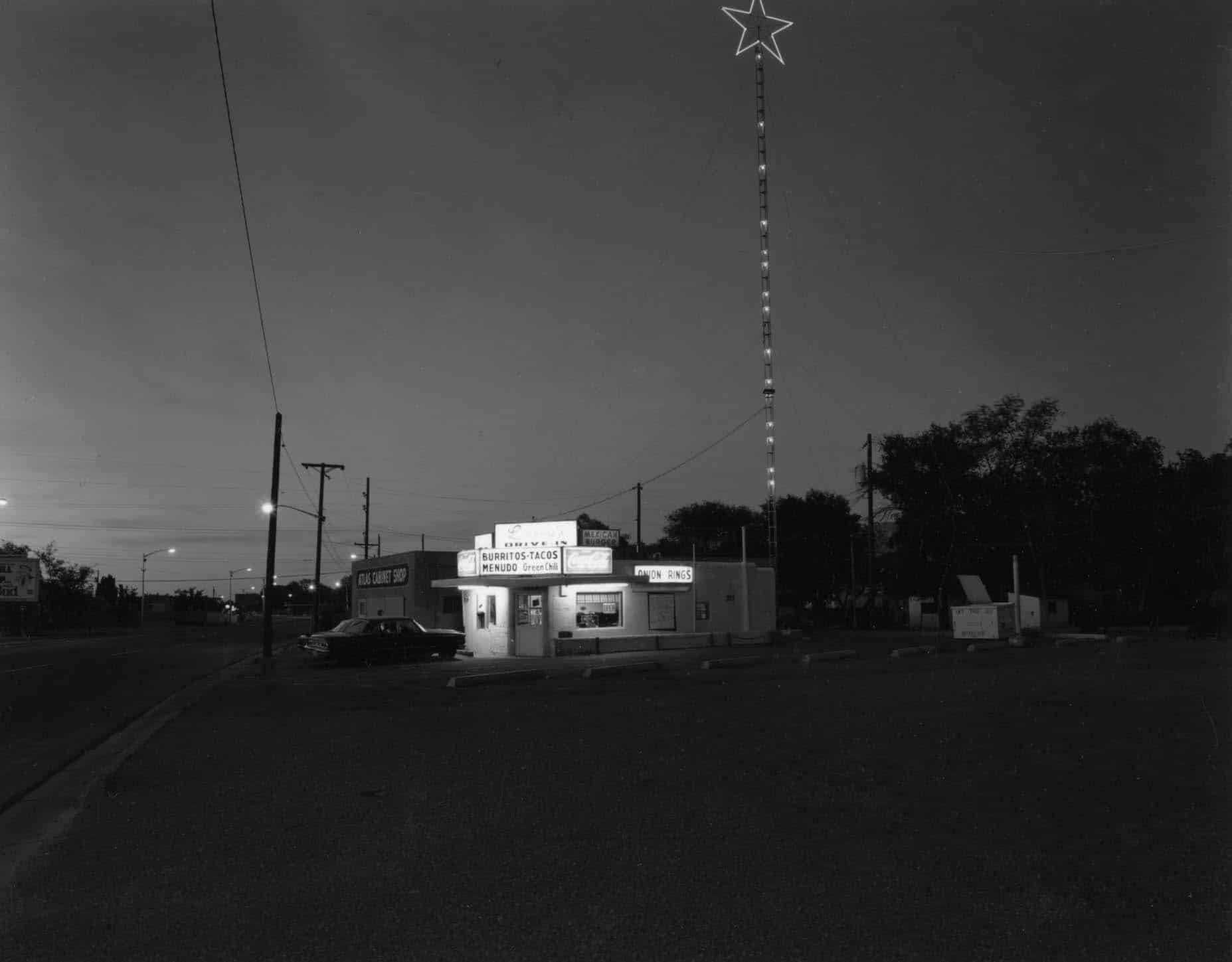 Larry's Diner, N. 2nd Street, Albuquerque © Nicholas Nixon, 2022