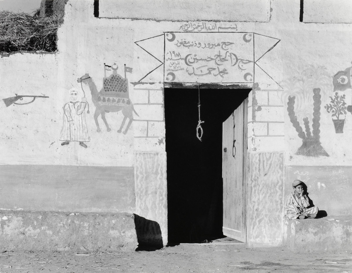 Mecca Trip, Painting (detail) Abu Gandir, Egypt [Viaje a La Meca, pintura mural (detalle), Gandir, Egipto] © Aperture Foundation, Inc., Paul Strand Archive © COLECCIONES Fundación MAPFRE