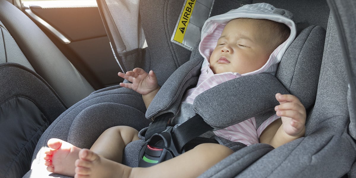 Porqué debo usar la silla de bebé para auto? 