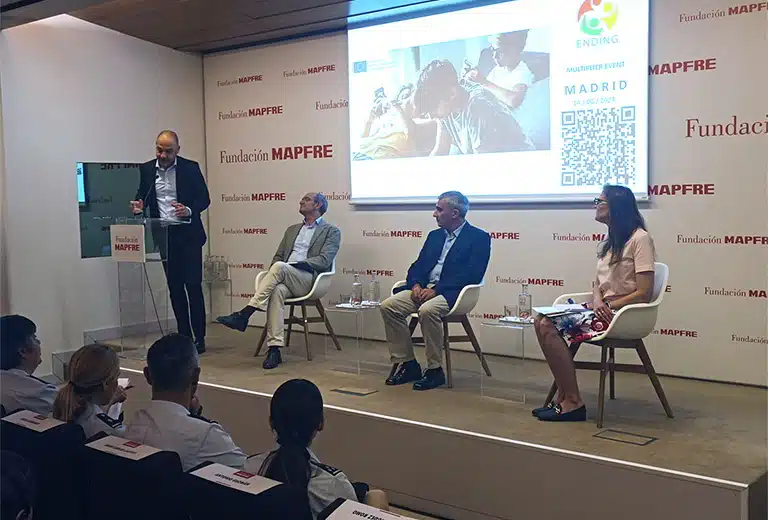 Jornada El abandono escolar y el ámbito digital Los jóvenes, protagonistas de la lucha contra el abandono escolar