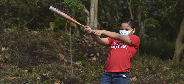 Fundación MAPFRE's red and white in Nicaragua Fundación Civil Hogar Luceros del Amanecer