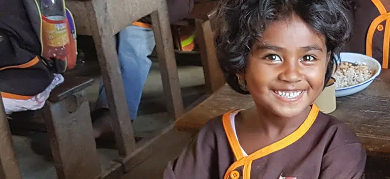 Mary's Meals Dos millones de niños de 19 países reciban comidas en sus centros de educación infantil