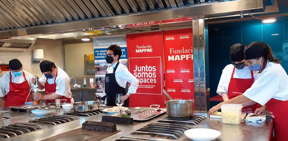 Una receta por la integración laboral Carme Ruscalleda en Mis capacidades cocinan hoy