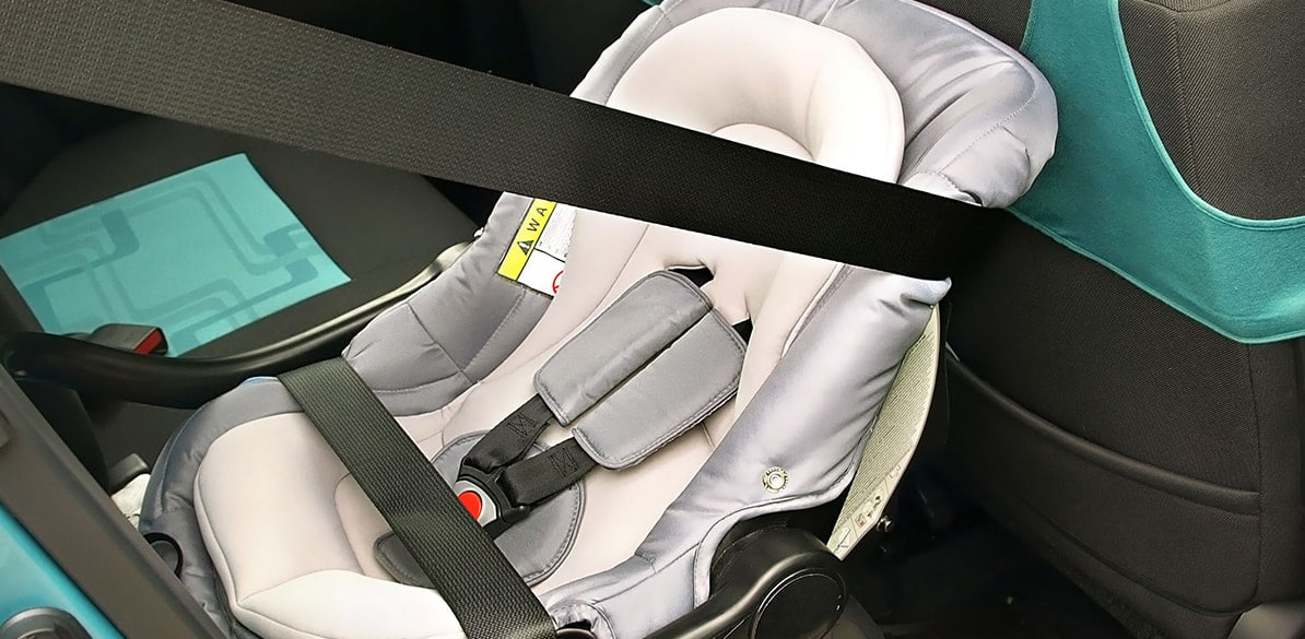 The R-129 (i-Size) approval standard makes it compulsory for all child restraint systems to face backwards until the child is 15 months old.