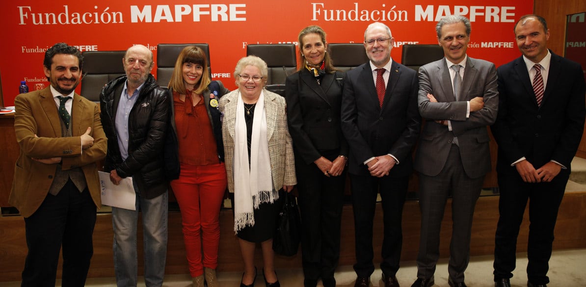 Presentamos ‘Sé solidario’, un proyecto para ayudar a quienes más lo necesitan Presentamos ‘Sé Solidario’, una iniciativa con la que queremos ser el altavoz de pequeñas asociaciones o instituciones que ayudan a quienes más lo necesitan