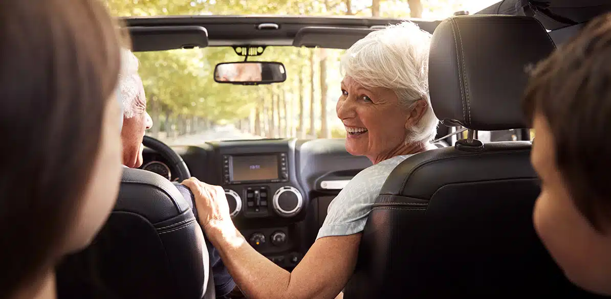 Sistema de retención infantil ¿Qué sistema de retención infantil debemos utilizar en el segundo coche?