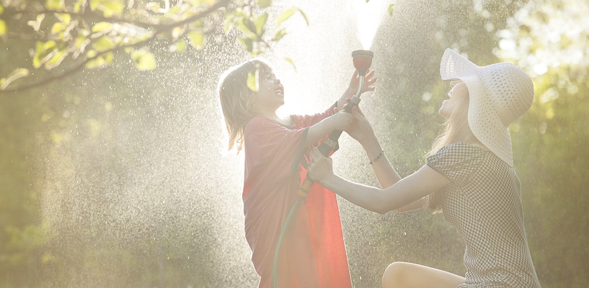 ¡Cuida tu salud! Sigue estos consejos para un verano saludable Recomendaciones para estar bien hidratados, evitar golpes de calor, la sobreexposición al sol y prevenir infecciones intestinales
