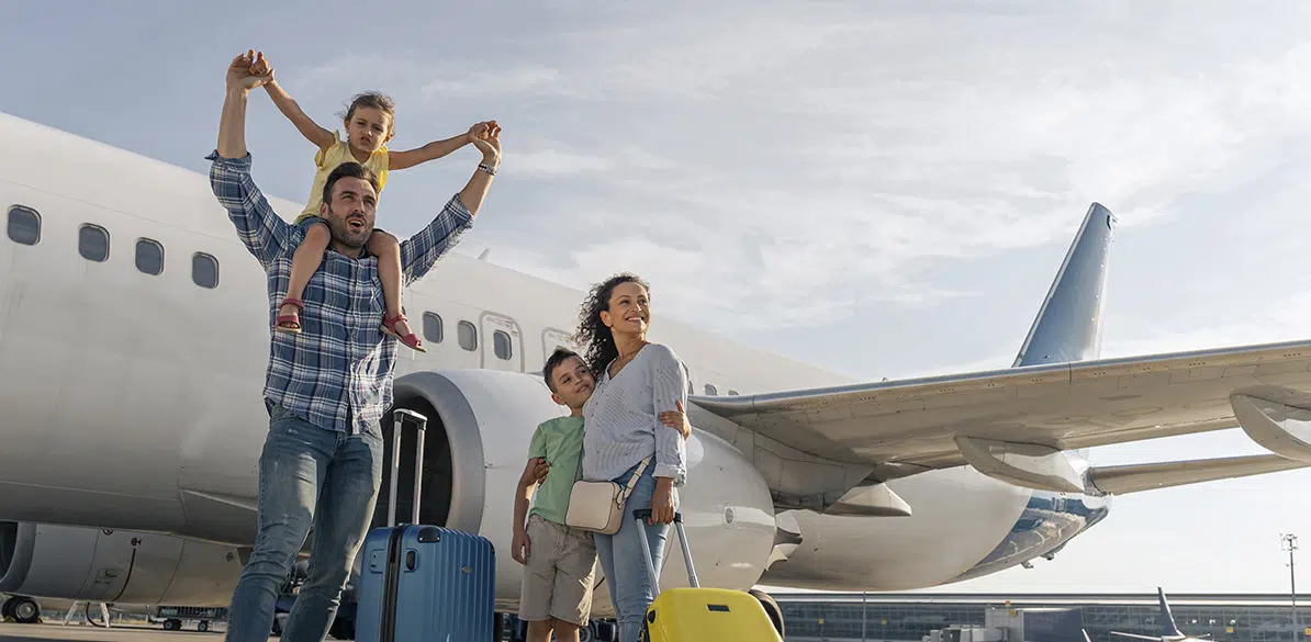 Let's go by plane Solutions for transporting our children correctly