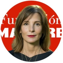 Laura Ruiz de Galarreta Licenciada en comunicación por la Universidad de Navarra y Program for Managment Development, por ESADE