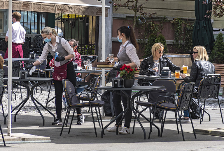 Do you have a bar, a terrace or a restaurant? Welcome to the new reality When it comes to opening your restaurant or bar, you must take every precaution