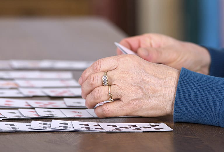 Ejercicios con juegos de memoria para personas mayores