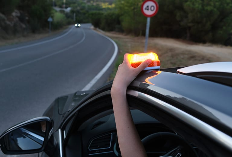 Qué hacer si nos encontramos un siniestro en carretera