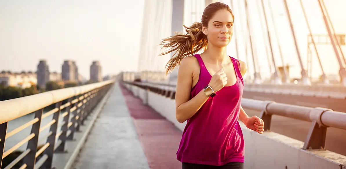 Hacer deporte de forma correcta, prevenir lesiones y elegir la actividad más adecuada son algunas de las pautas que os damos para que cuides de tu salud