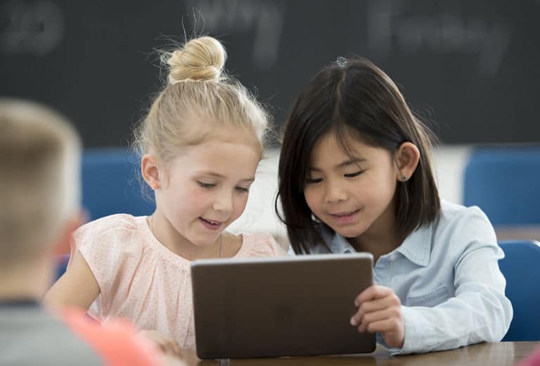 Tendencias tecnológicas en educación No te quedes atrás: las nuevas metodologías educativas se acercan cada vez más a la tecnología