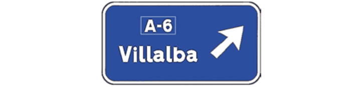 Preseñalización de direcciones hacia una autopista o una autovía
