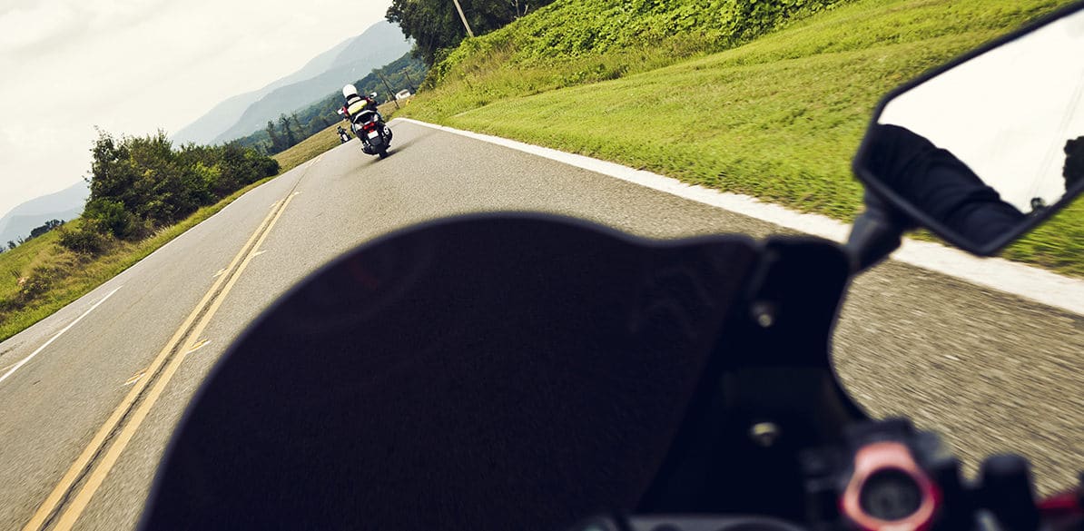 Do you know what is the safety distance you have to keep with your motorcycle?