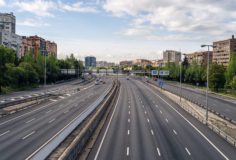 Las restricciones al tráfico en Madrid y la excepción de las motos