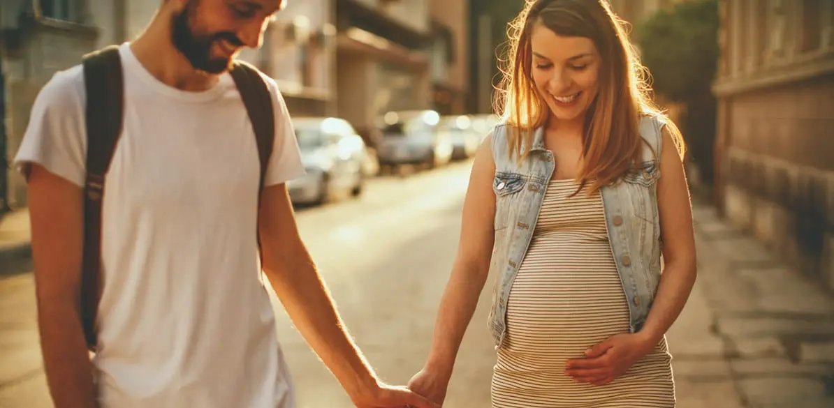 Embarazo y conducción Consejos imprescindibles sobre conducción para mujeres embarazadas