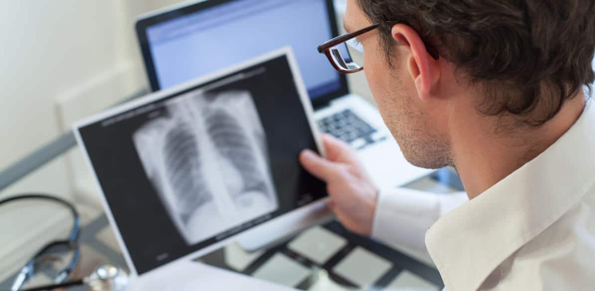 Alteración de la ventilación pulmonar, tos, disnea, y su interferencia al volante La insuficiencia respiratoria aguda se produce en un corto periodo de tiempo