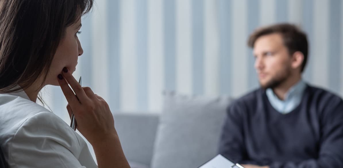 Tratamiento con benzodiazepinas y su repercusión al volante En España los fármacos más relacionados con los accidentes de tráfico son las benzodiazepinas